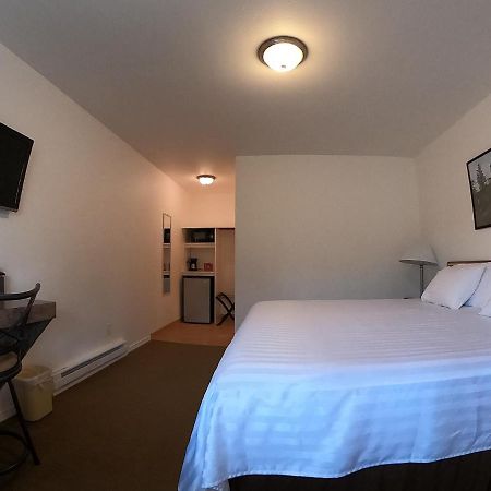 Col-Pacific Motel Ilwaco Esterno foto